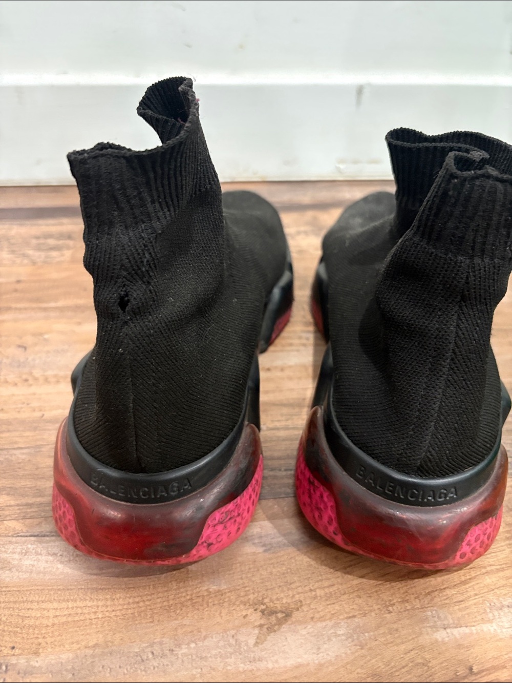 Balenciaga Black Sock Runner Sneakers with Pink Accents - Picture 4 of 5